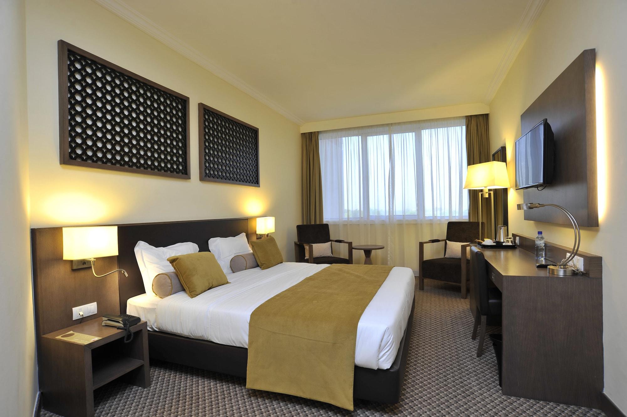 Sopatel Silmandé Hotel Ouagadougou Bagian luar foto
