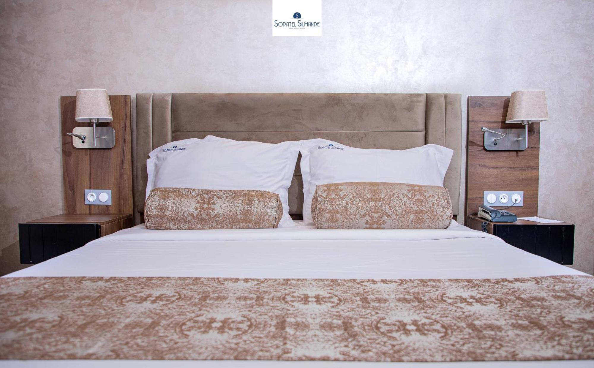 Sopatel Silmandé Hotel Ouagadougou Bagian luar foto