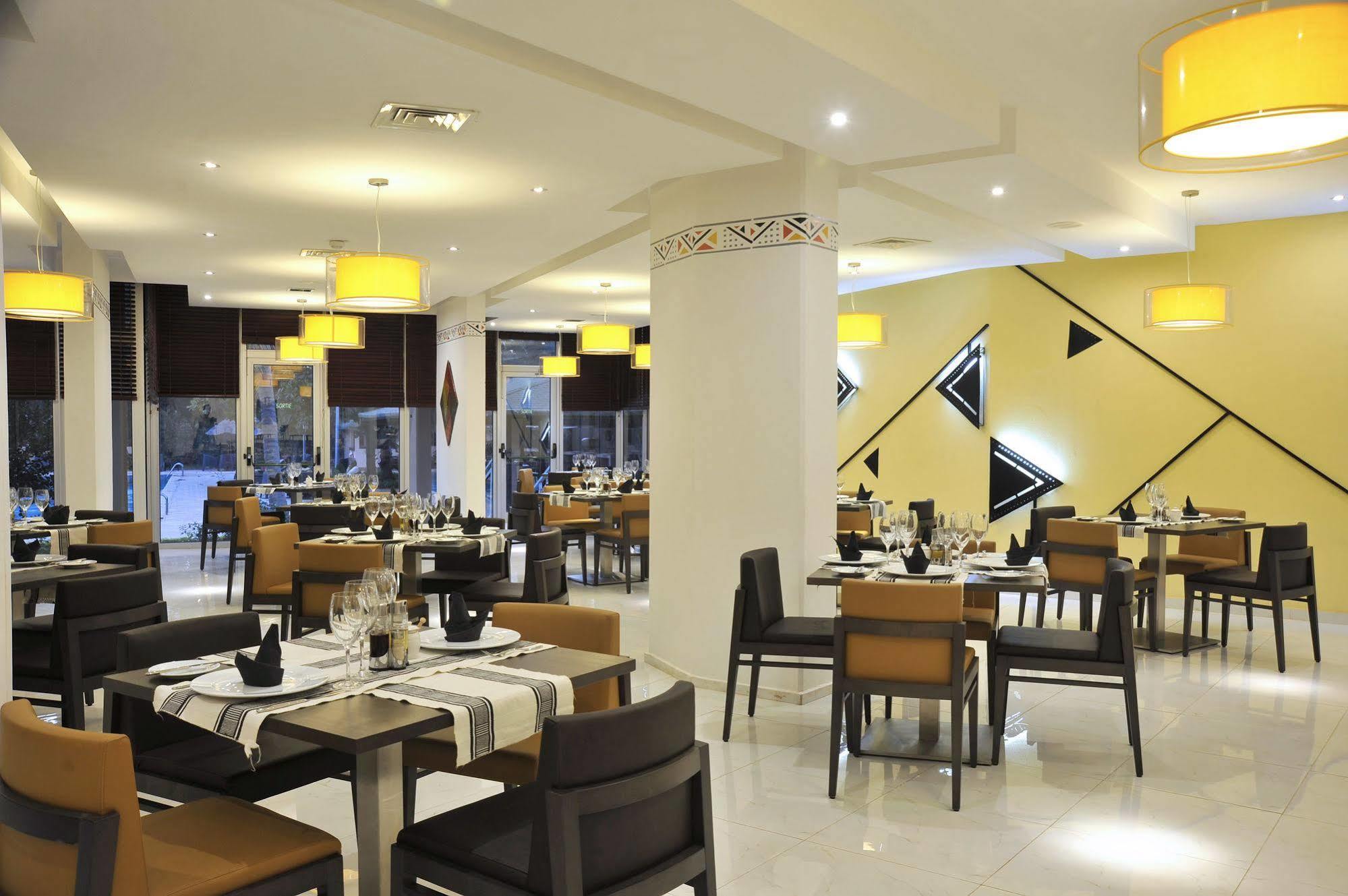 Sopatel Silmandé Hotel Ouagadougou Bagian luar foto