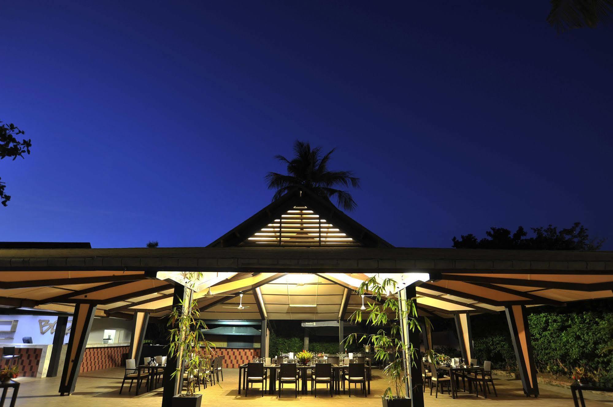 Sopatel Silmandé Hotel Ouagadougou Bagian luar foto